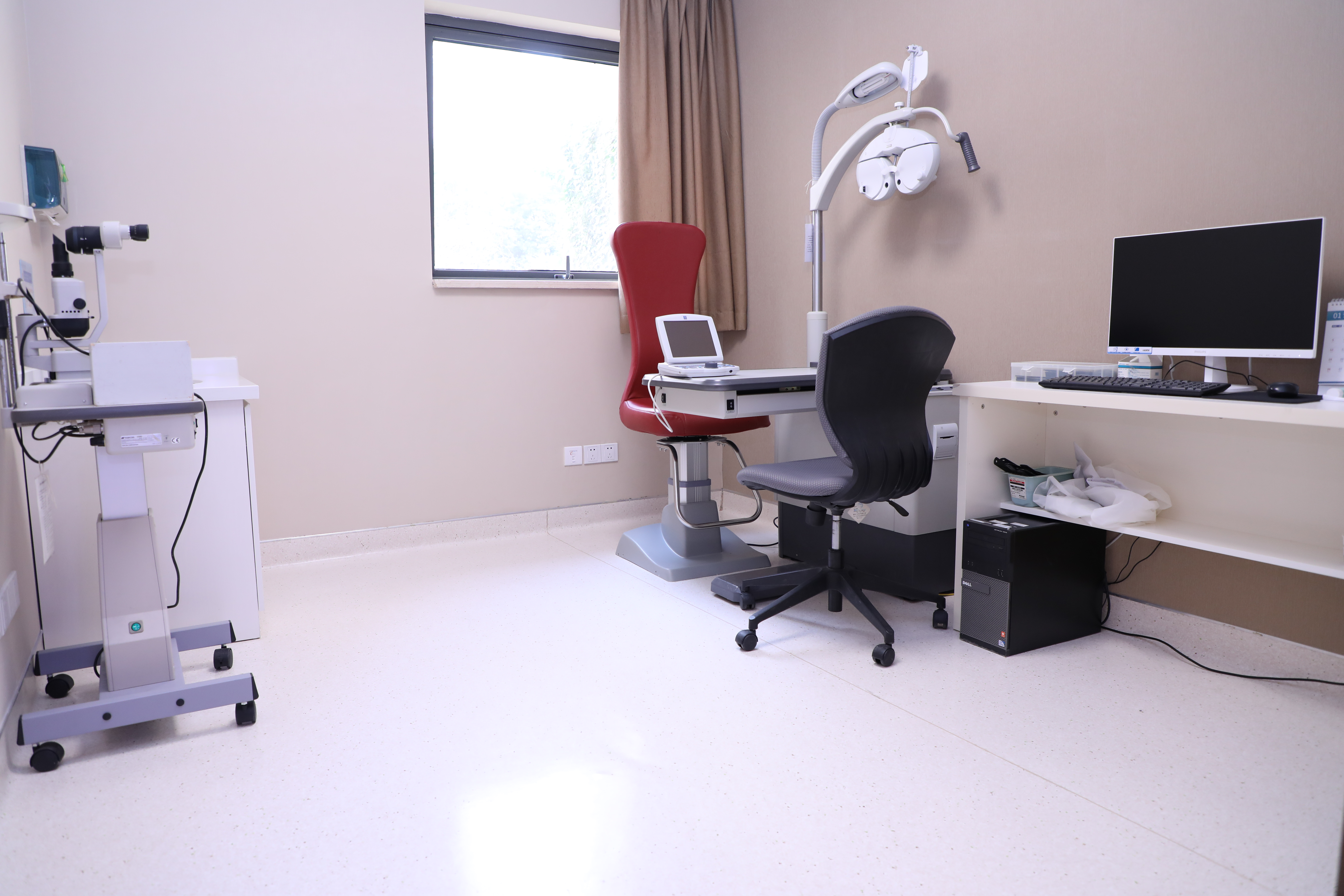 眼眶病,?，斎鹨曆劭?上海眼科醫院